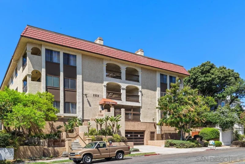 2956 C St 20