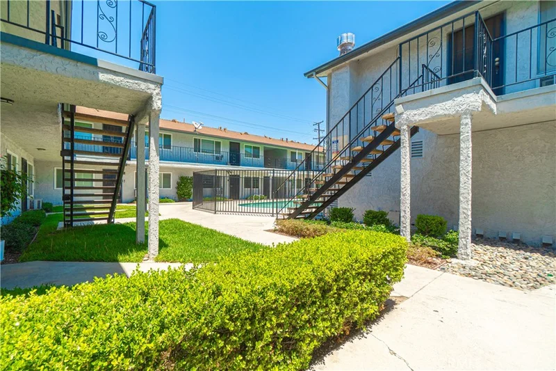 2890 E Artesia 60 photo 2