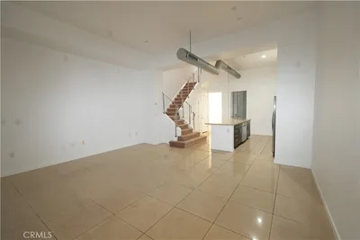 133 The Promenade N. N 115 photo 2