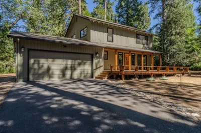 2350 Chaparral Drive photo 2