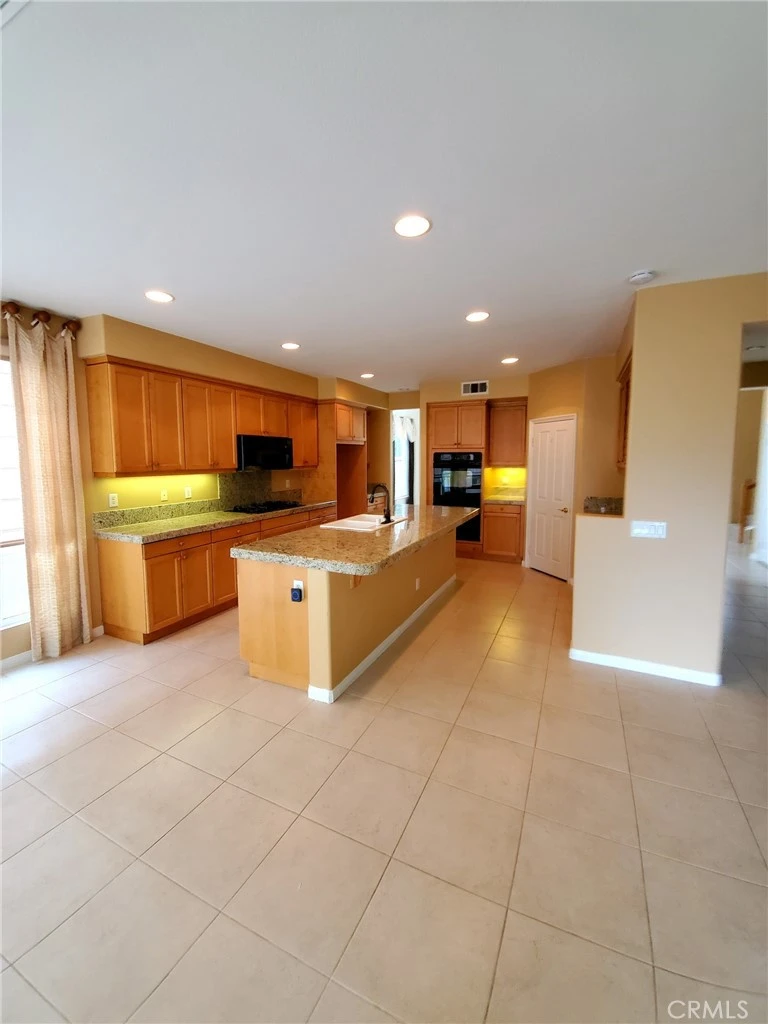 Interior 1