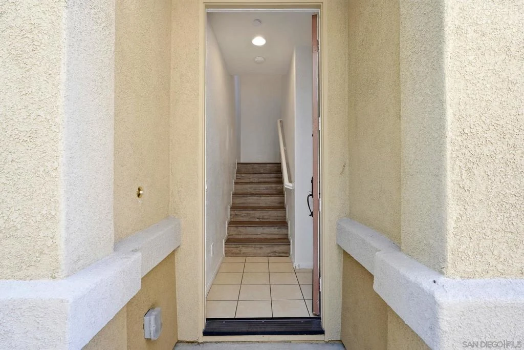Interior 2