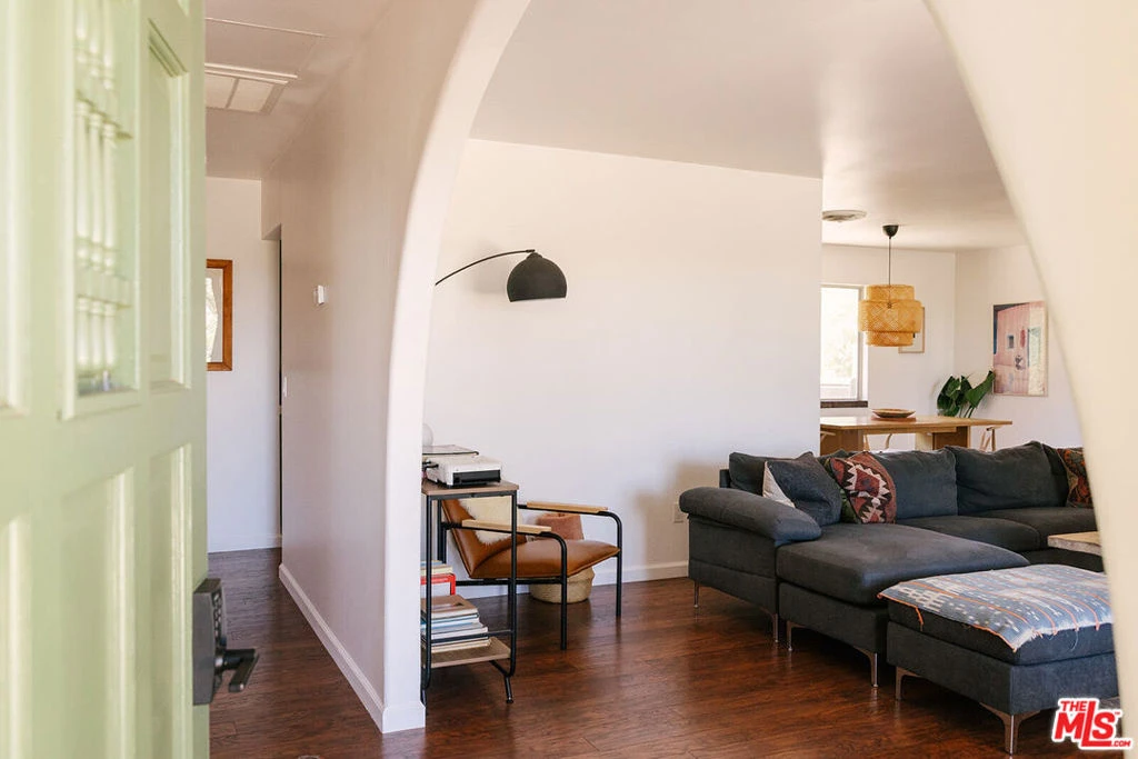 Interior 1