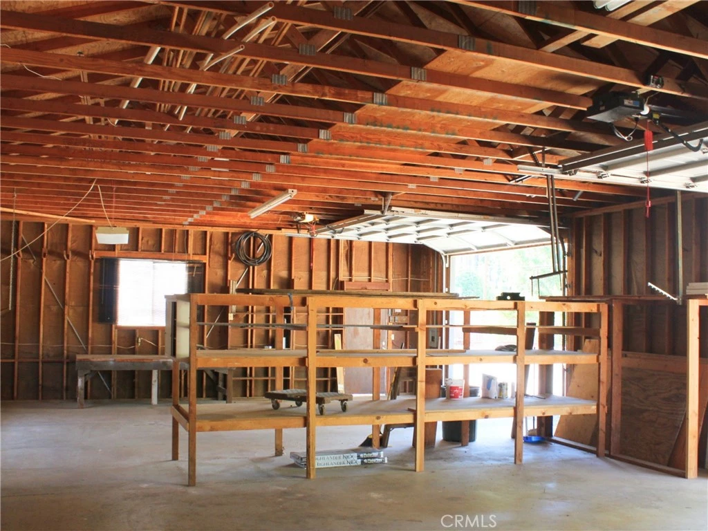 Interior 4