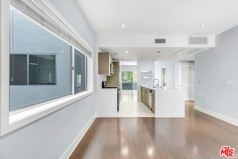 1730 Sawtelle Boulevard 208 photo 2