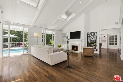 2761 Hutton Drive