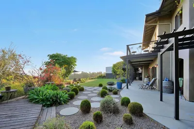 3811 Hiawatha Way photo 2