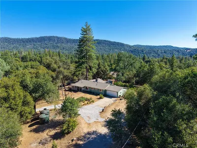 38696 Sierra Lakes Dr. photo 2