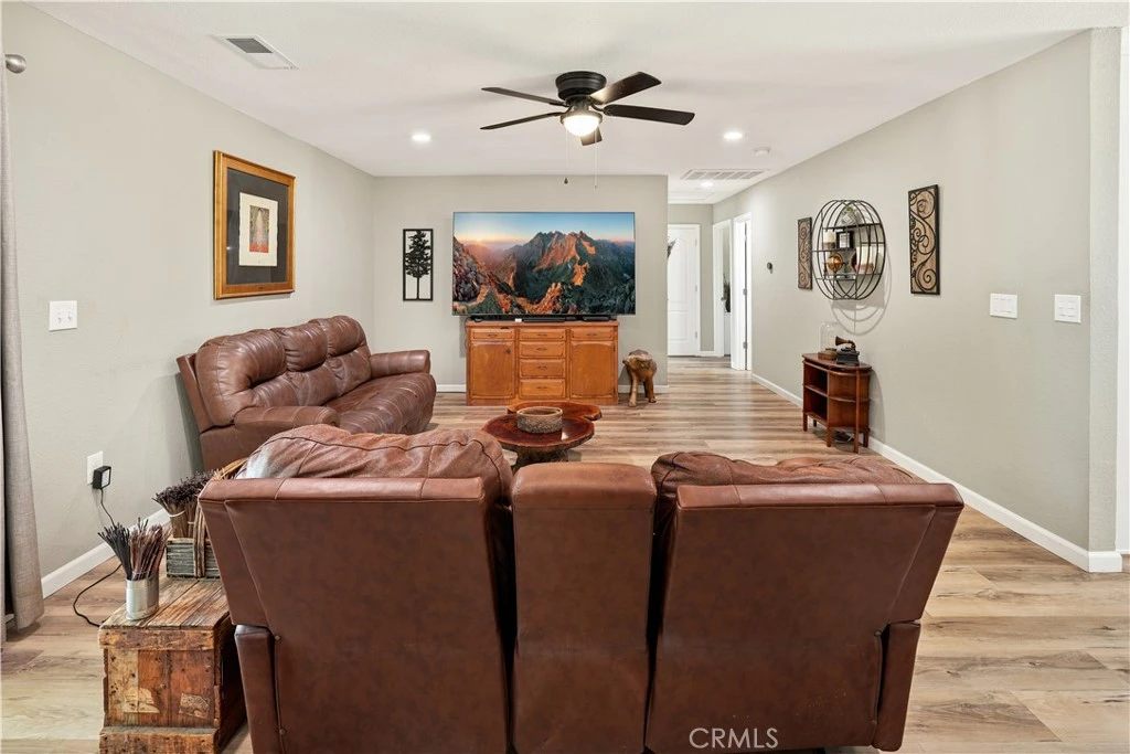 Interior 2