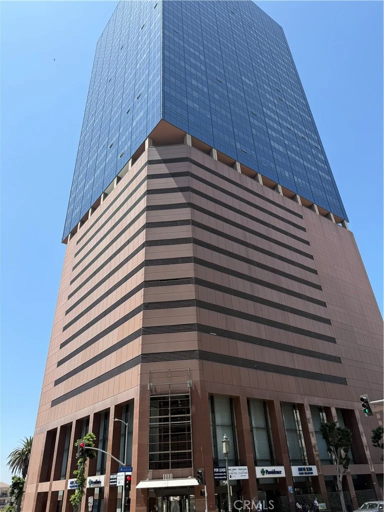 1100 Wilshire 2811