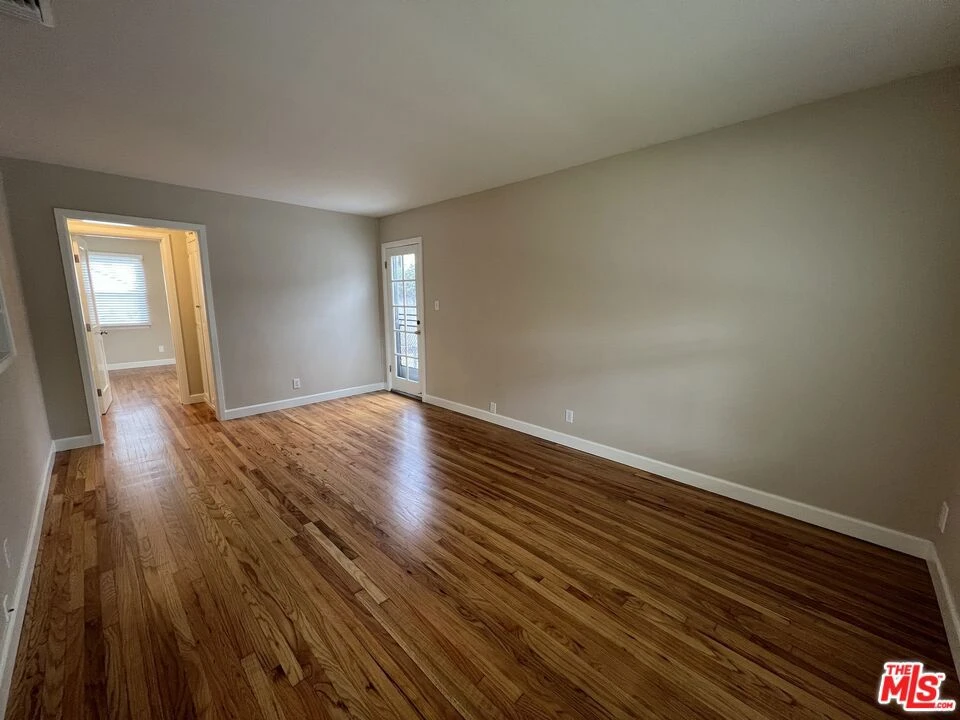 Interior 2