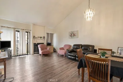 13825 Beaver St Street 96 photo 2