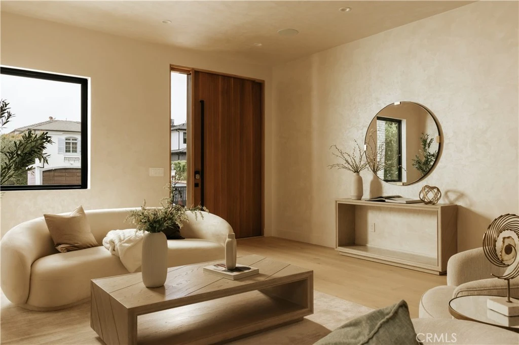 Interior 2