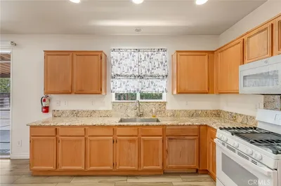 15143 Arcadian photo 2