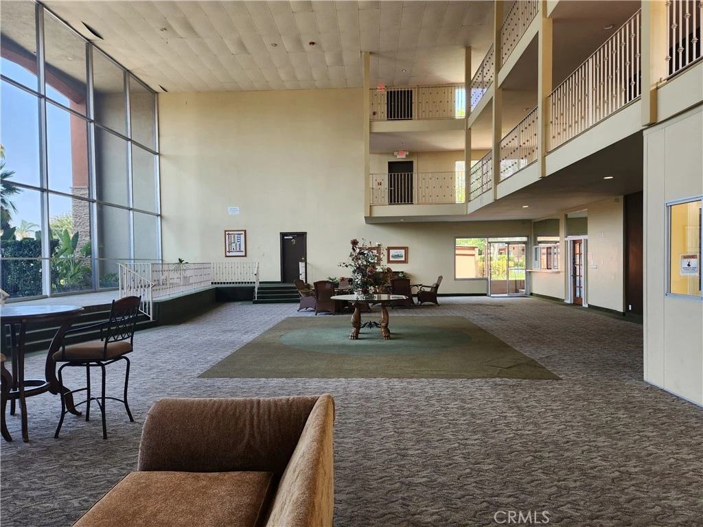 Interior 2