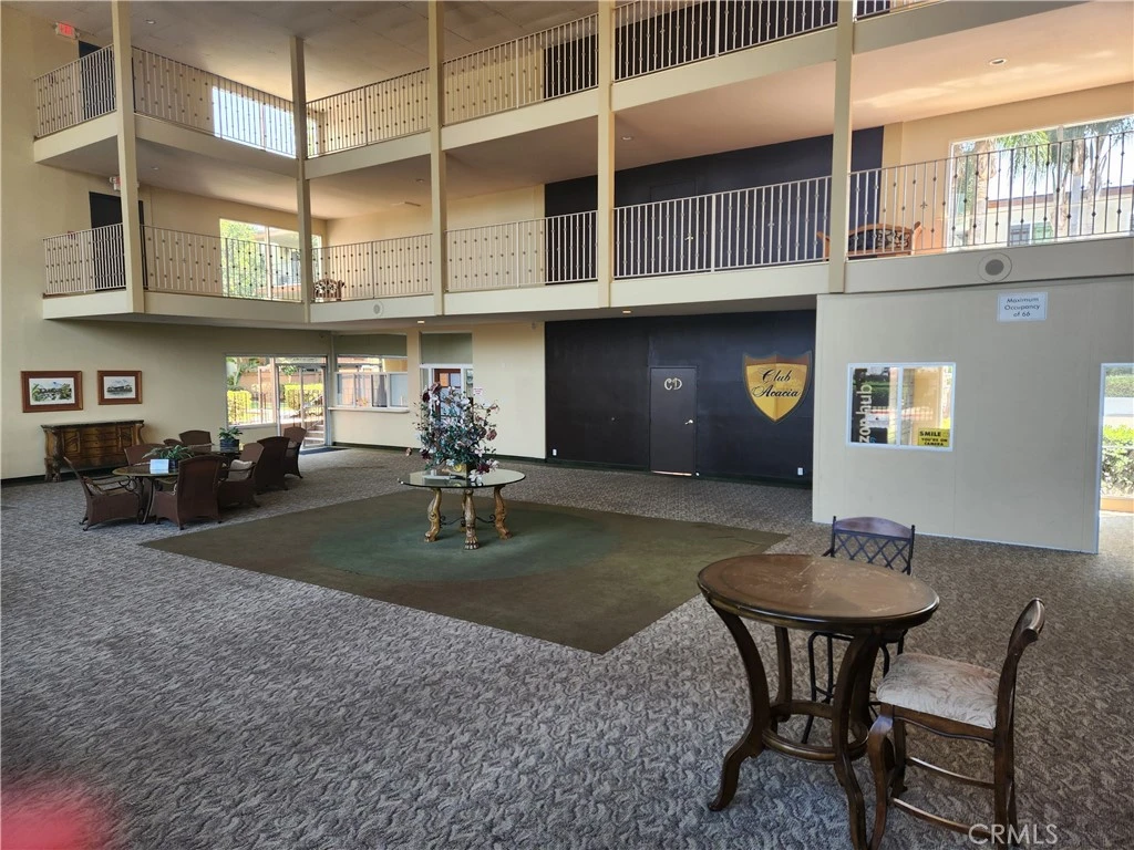 Interior 3