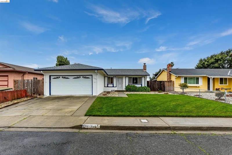 Photo 2 of 341 Inverness Drive