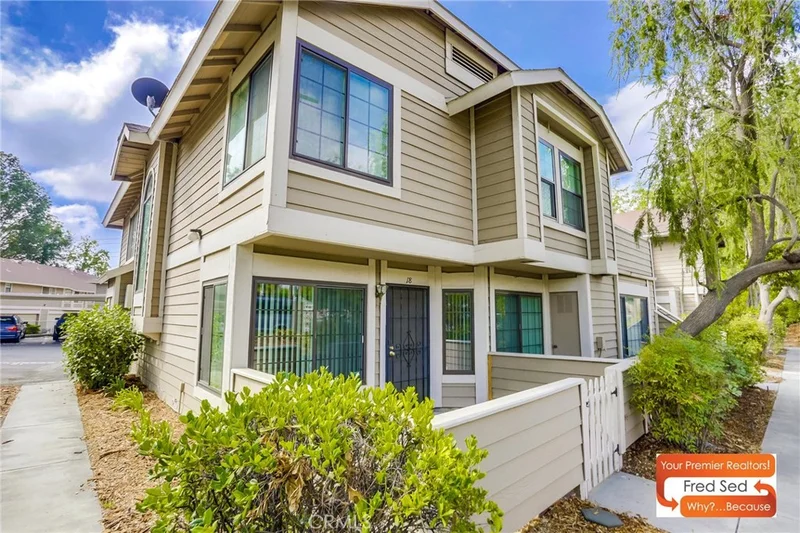 11350 Foothill