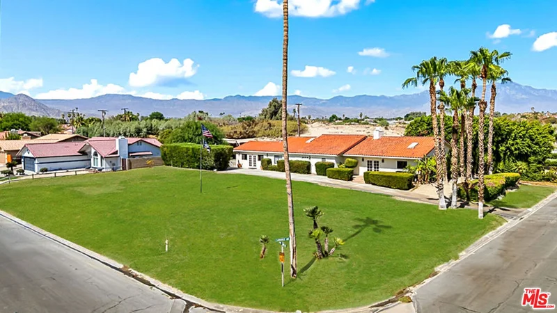 41321 Jamaica Sands Drive