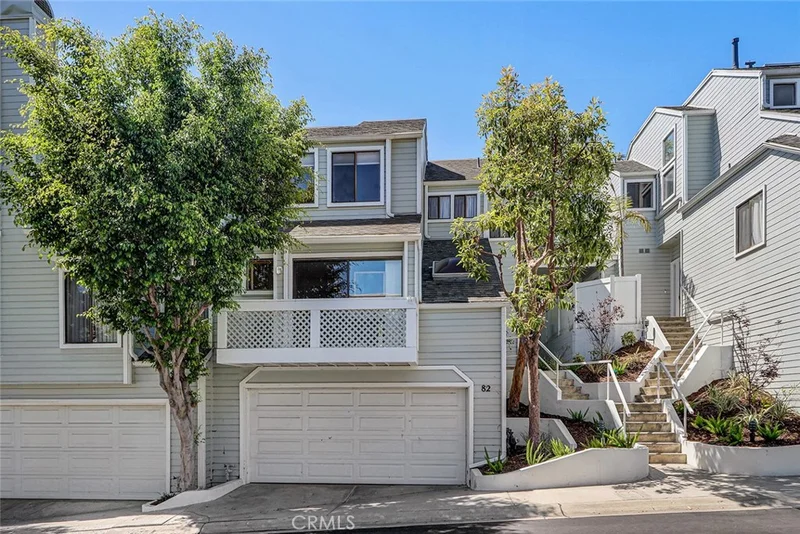 1150 W Capitol Drive 82