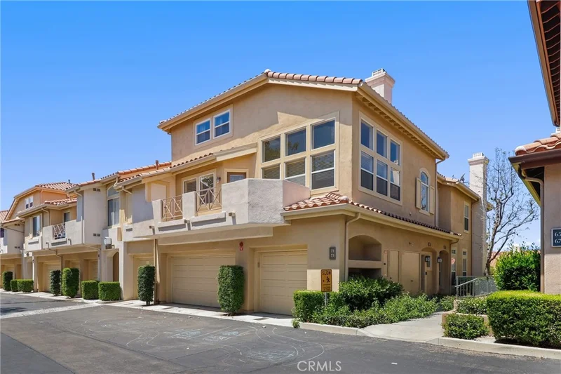 73 Camino Del Oro