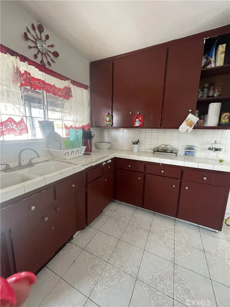 Interior 2