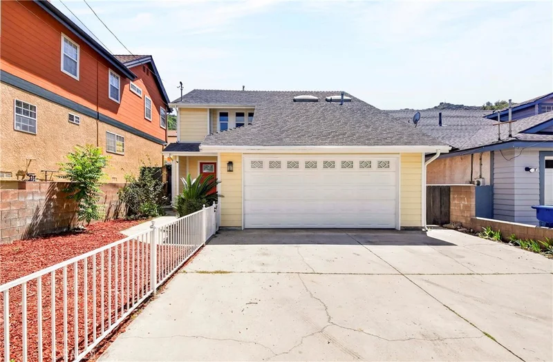 7552 Thousand Oaks Drive