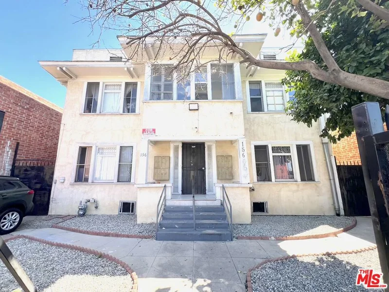 156 W 32nd Street 6