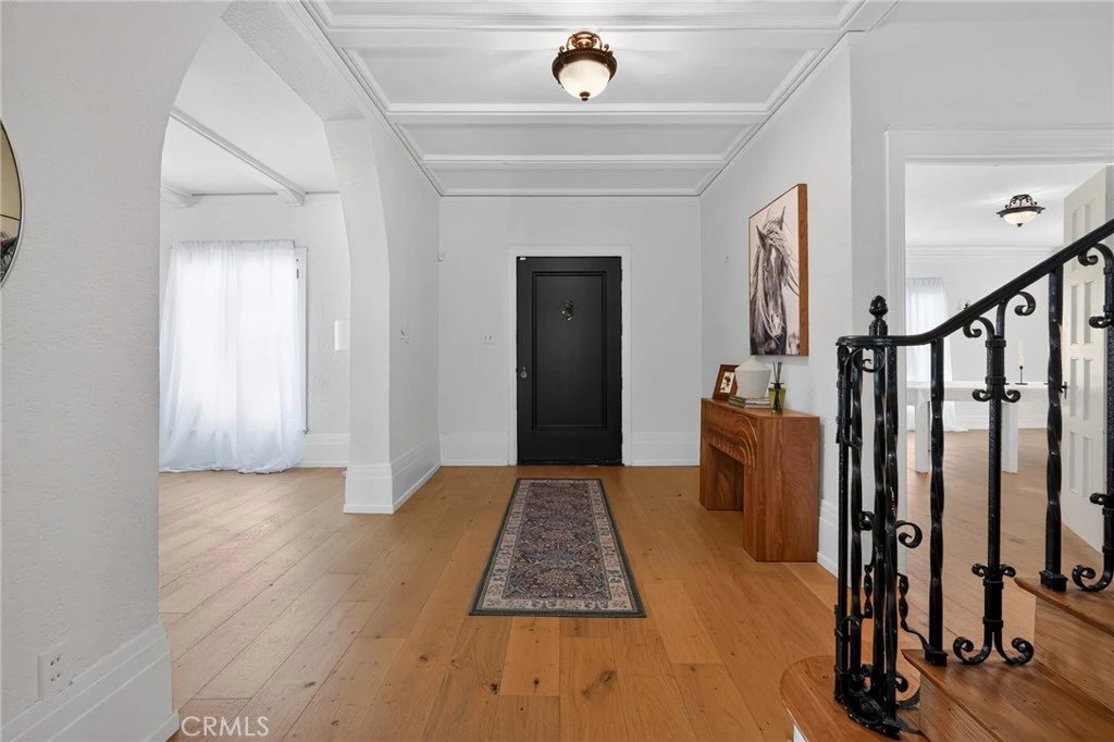 Interior 2