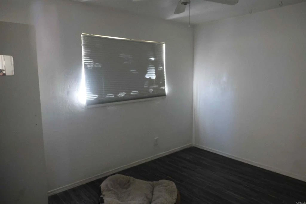 Interior 3