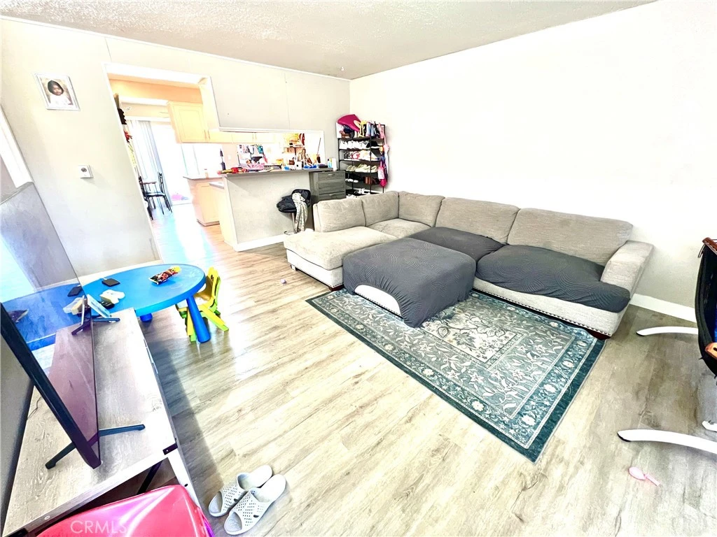Interior 2