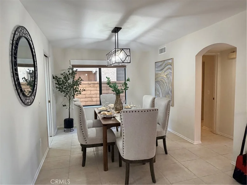 6285 Sunny Meadow photo 2