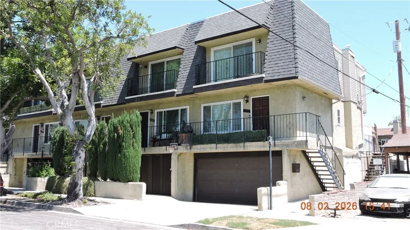 1140 N Lamer