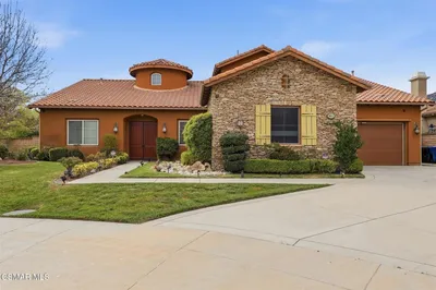 9651 Sagebrush Avenue photo 2