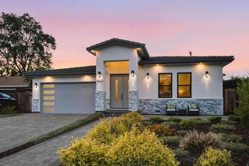18823 Casa Blanca Lane