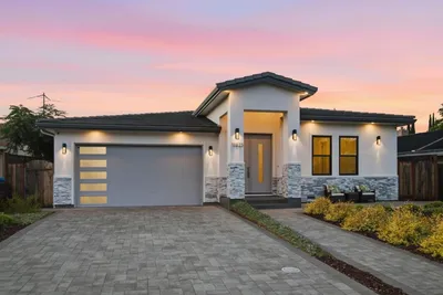 18823 Casa Blanca Lane photo 2