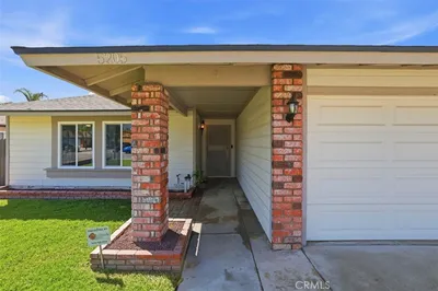 5205 Humbolt photo 2