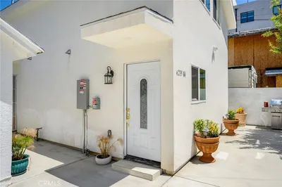 6235 Banner Avenue 1/4 photo 2