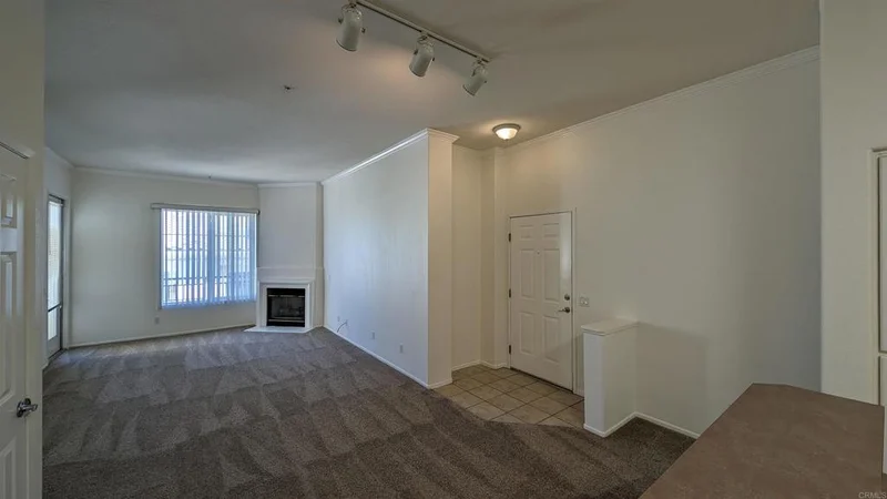 12360 Carmel Country Road 307