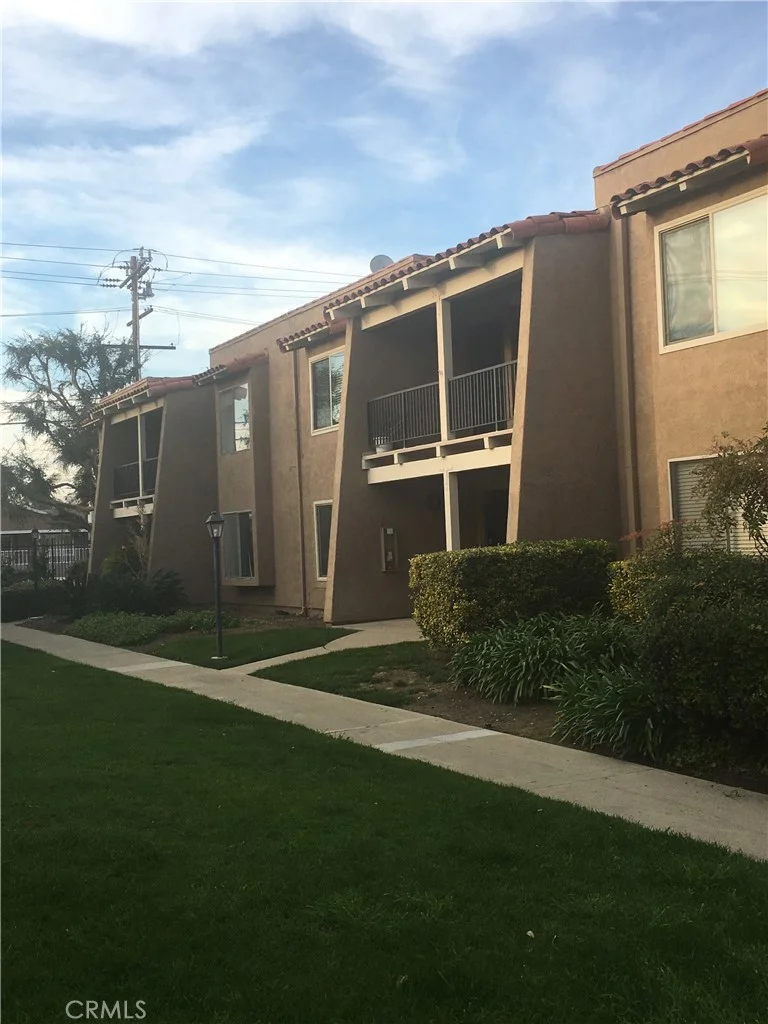 13722 Red Hill 14