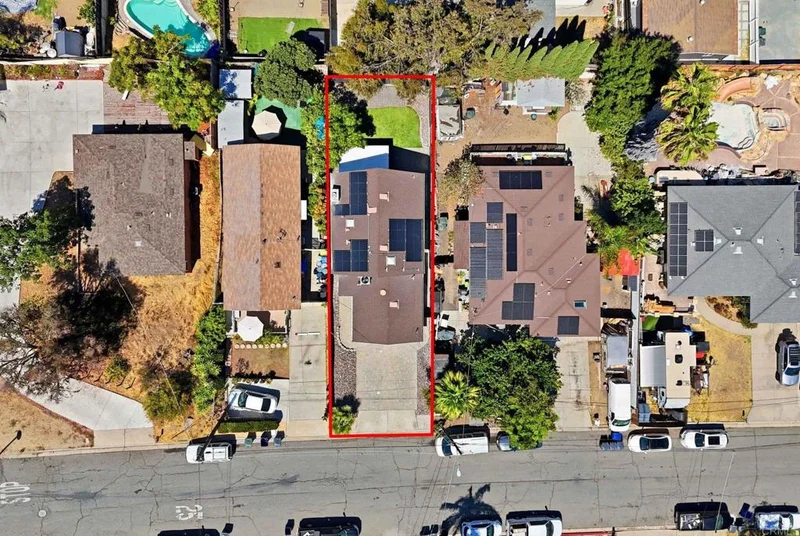 Photo 2 of 618 Felicita Avenue