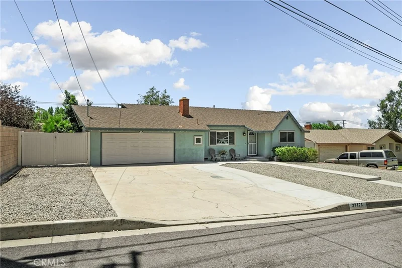 Photo 2 of 33475 Bodie Street