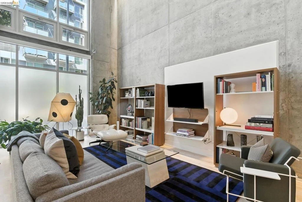 Interior 3