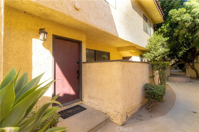 13540 Hubbard 26 photo 2