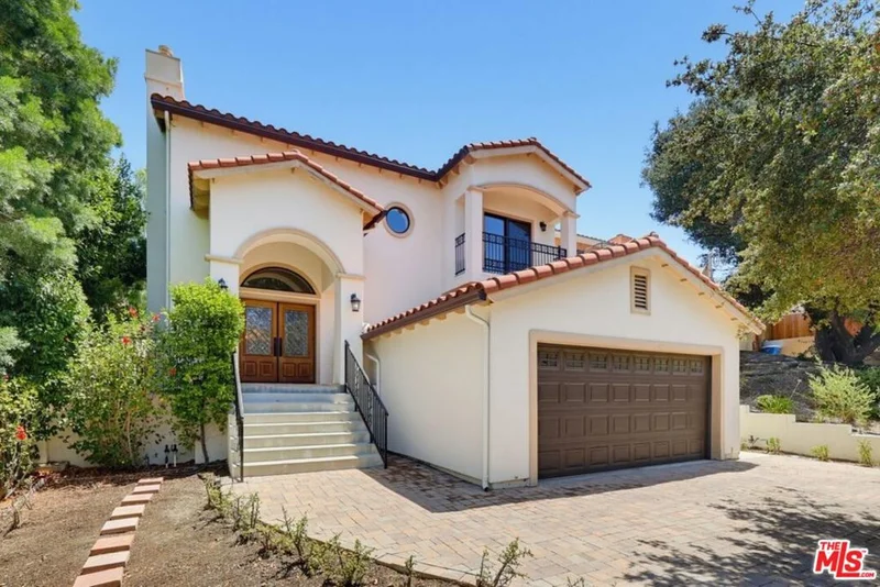 3528 Mesquite Drive