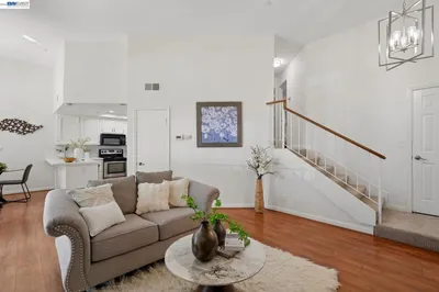 3474 Smoketree Commons Dr D photo 2