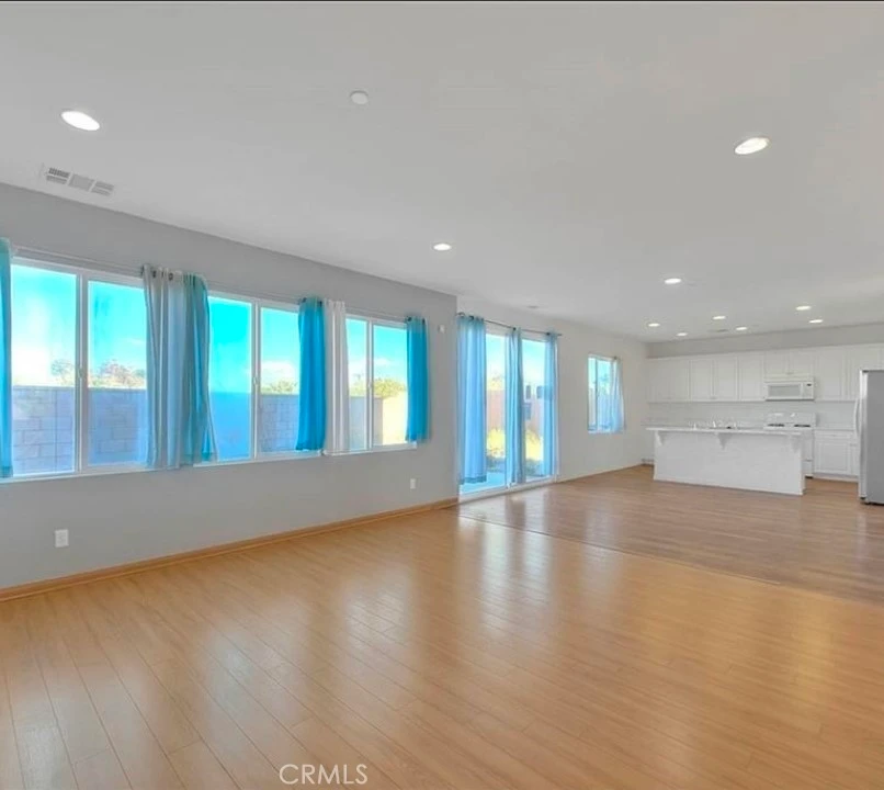 Interior 2