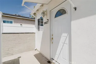 2027 Bonita Avenue photo 2
