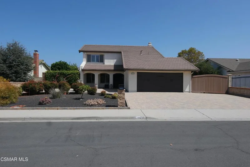 2431 Deerfield Court