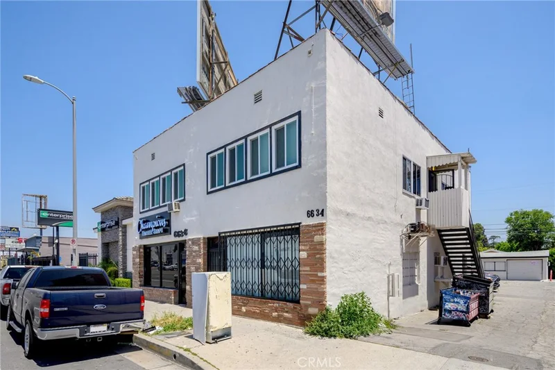 6634 Lankershim Boulevard C